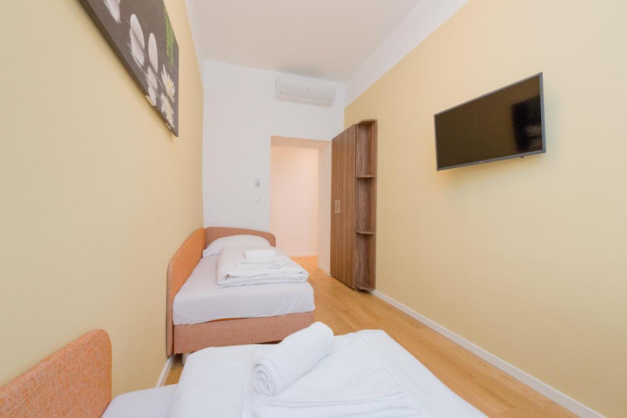 Vienna Stay Apartments Or Rooms 1050 Bagian luar foto