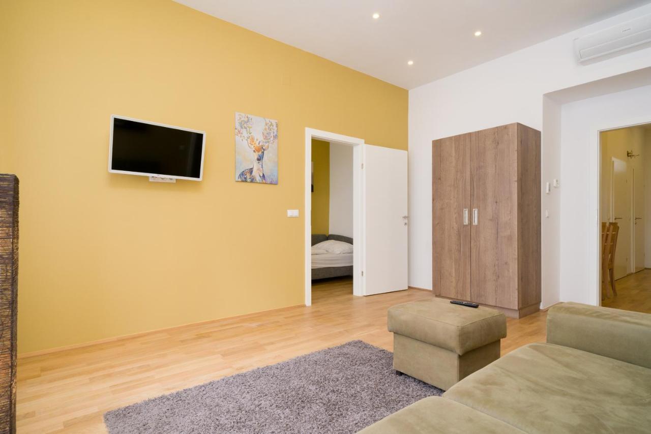 Vienna Stay Apartments Or Rooms 1050 Bagian luar foto