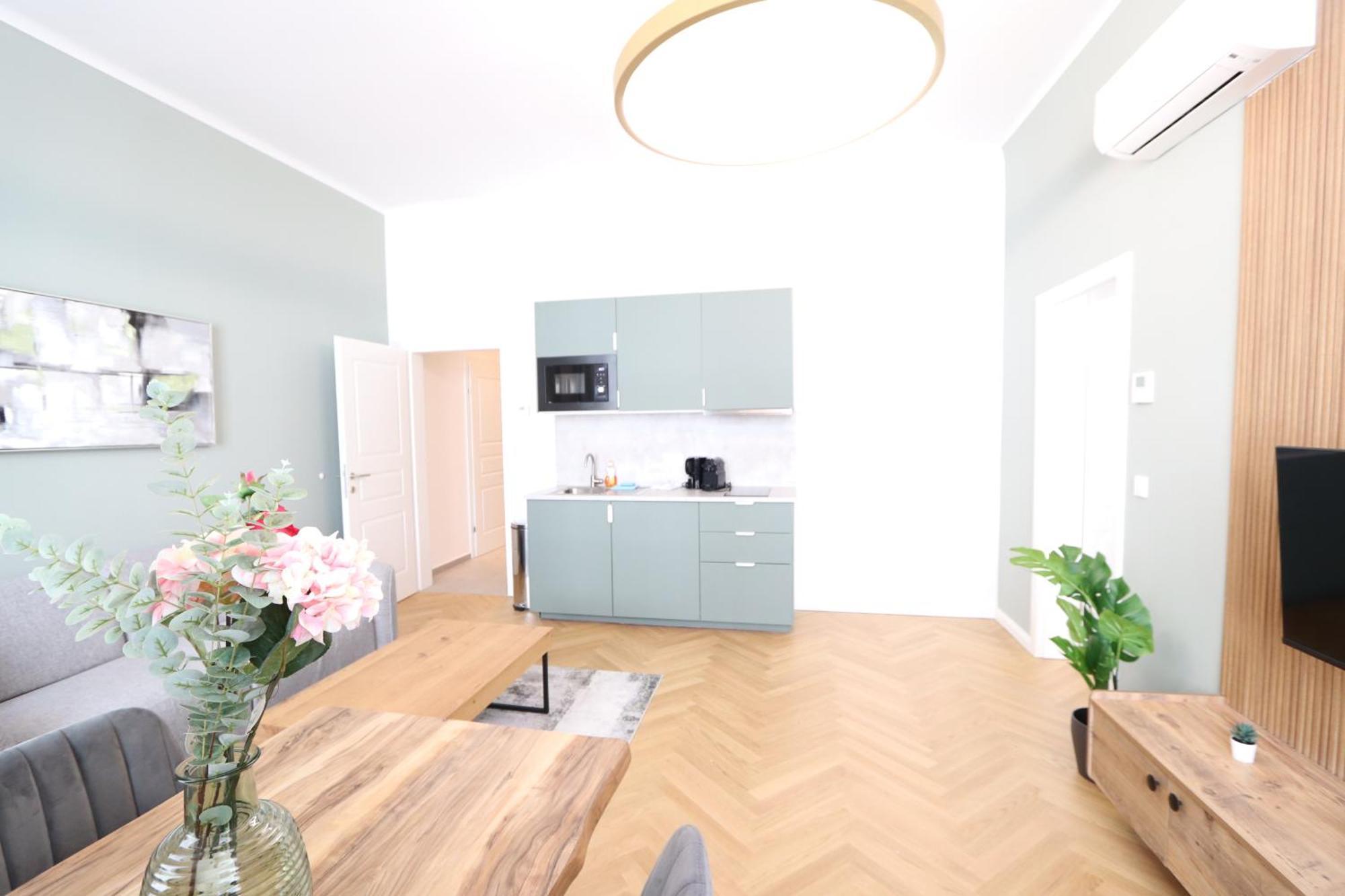 Vienna Stay Apartments Or Rooms 1050 Bagian luar foto